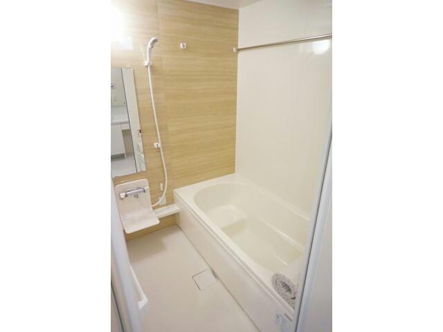 三河高浜駅 徒歩10分 1階のバス