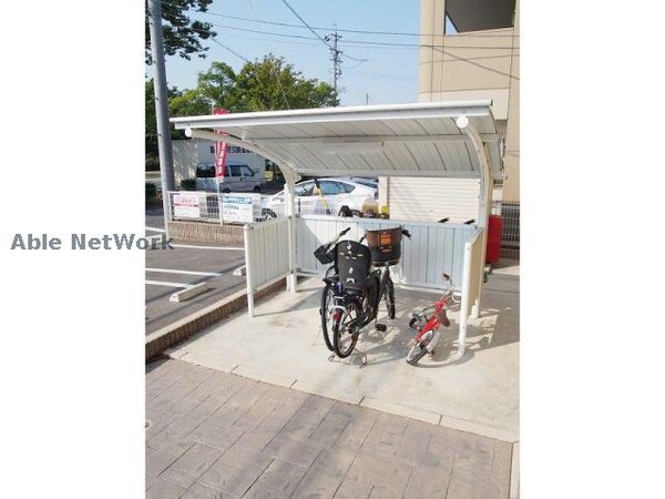 駐輪場