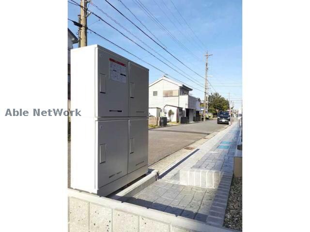 物件外観写真3　(宅配ボックス)