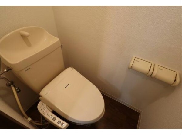 トイレ(同タイプ別部屋写真です)