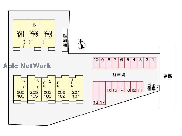 物件外観写真3　(駐車場配置図)