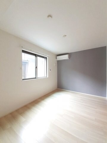 物件内観写真12　(過ごしやすい室内です)