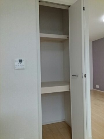 物件内観写真13　(おしゃれな内装です)