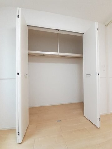 物件内観写真14　(こまごまとしたものを収納できそうですね)