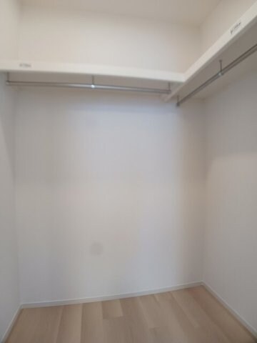 物件内観写真14　(こまごまとしたものを収納できそうですね)