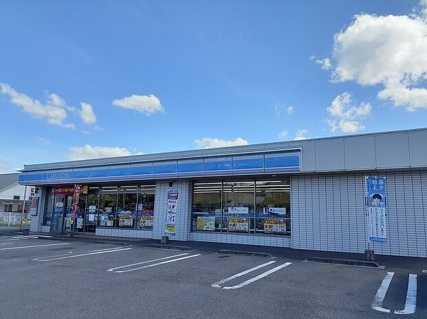 物件外観写真4　(ローソン平井店様まで400m)