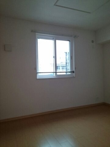 物件内観写真11　(物件の内装です)