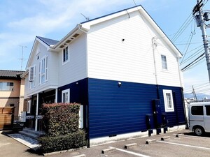 クレストールナナＡ外観写真
