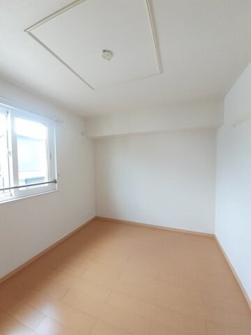 物件内観写真12　(内装もきれいです)