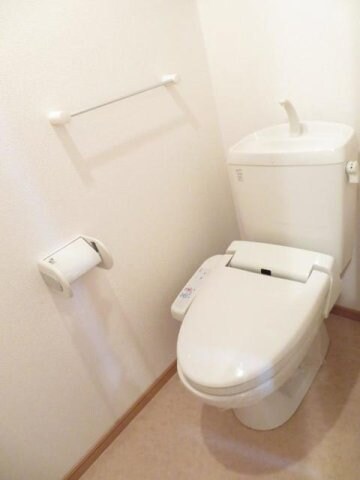 物件内観写真17　(トイレも気になるポイント)