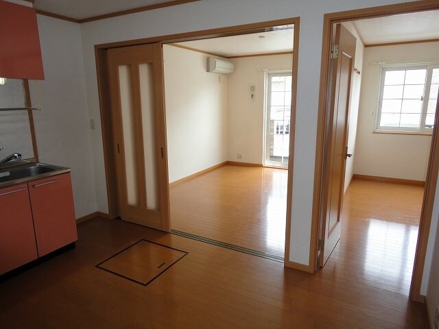 物件内観写真11　(おしゃれな内装です)