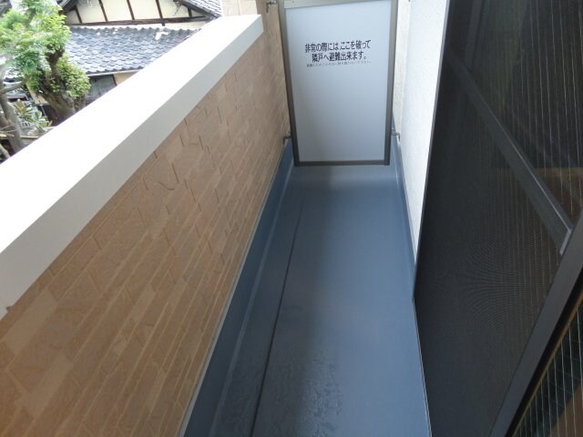 物件内観写真28　(ベランダ)