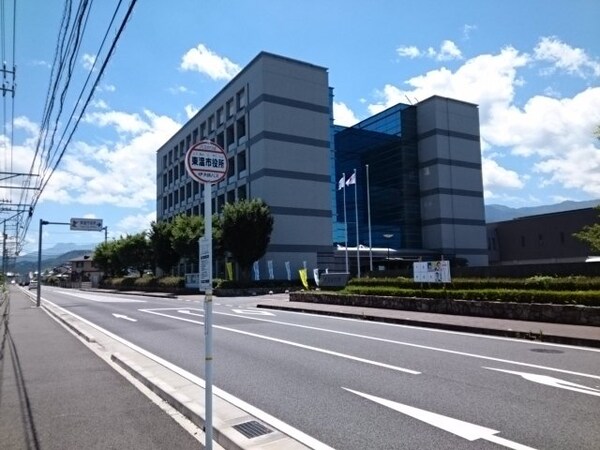 周辺環境(東温市役所様まで1000m)