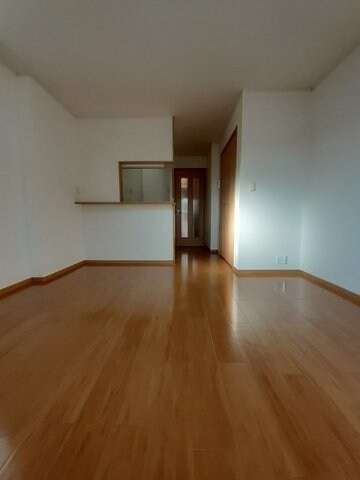 物件内観写真12　(きれいな内装です)