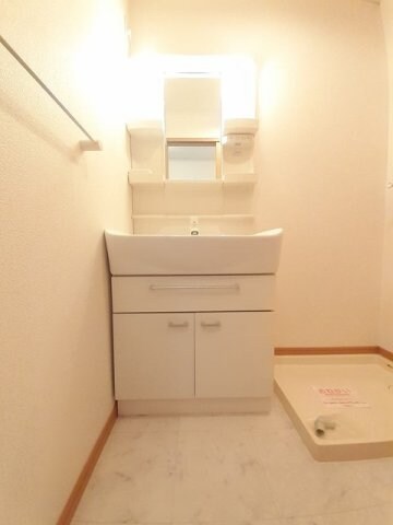 物件内観写真17　(洗面所です)