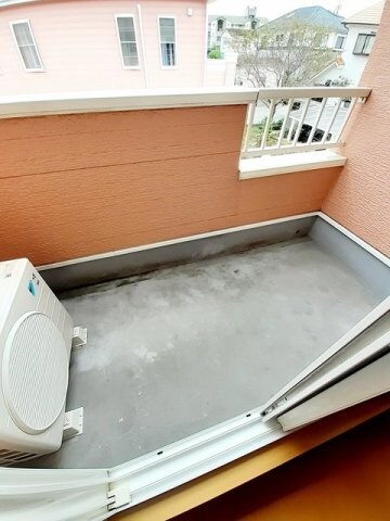 物件内観写真18　(落ち着いた時間を過ごせるバルコニーです)