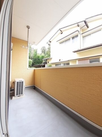 物件内観写真18　(陽当たり良好なバルコニーです)