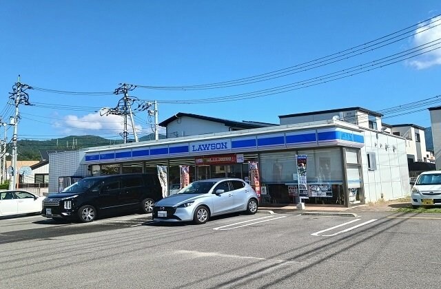 物件外観写真5　(ローソン志津川店様まで220m)