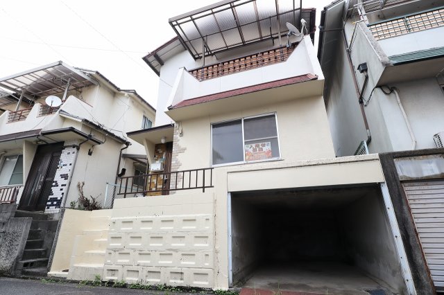 古川南2丁目佐伯借家