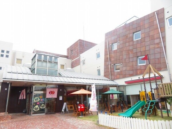 周辺環境(姫彦温泉様まで550m)