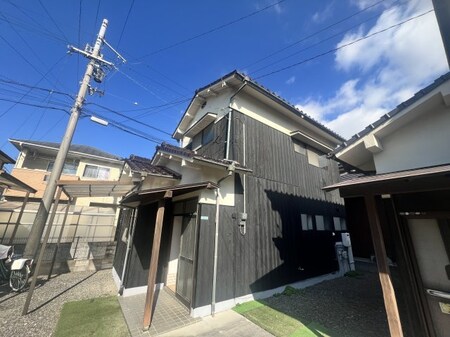 古川西1丁目松本貸家外観写真