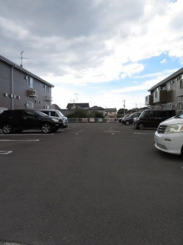 駐車場(駐車場があります)