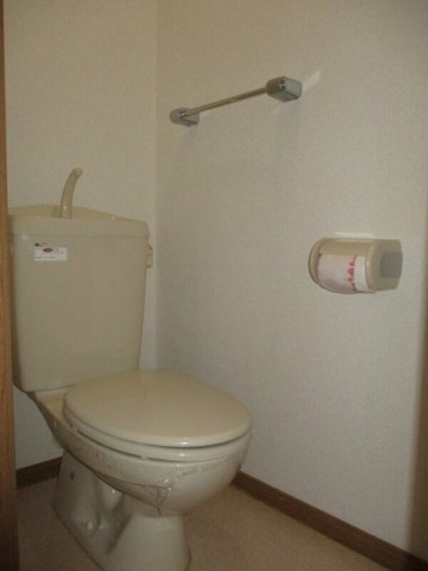 トイレ(清潔感のあるトイレです)