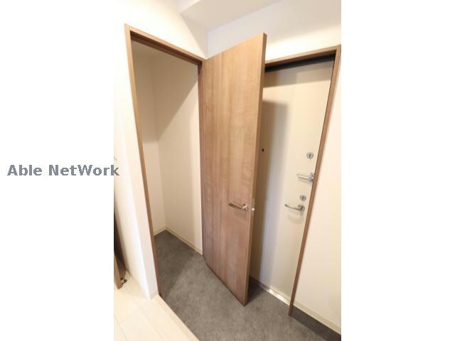 ヒューベストレジデンス東唐津駅の玄関回り