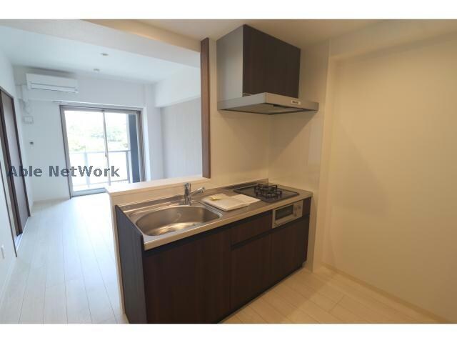 ヒューベストレジデンス東唐津駅のキッチン