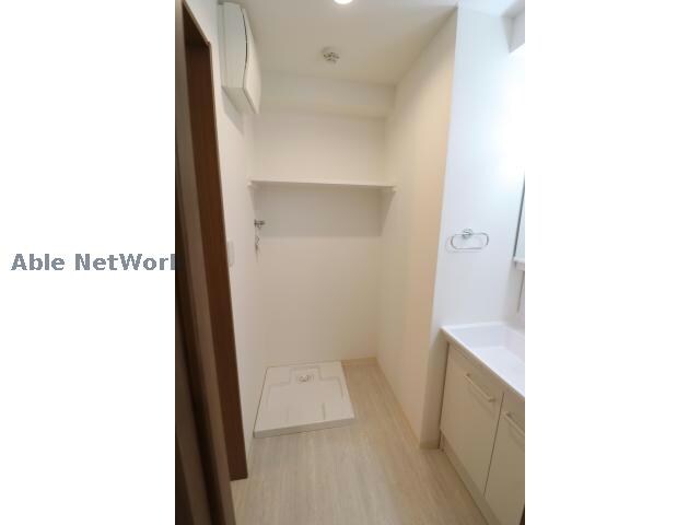 ヒューベストレジデンス東唐津駅の洗面所・脱衣所