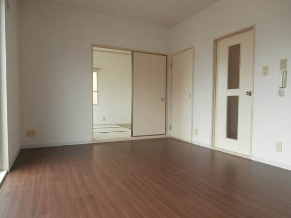 内装他(同仕様)