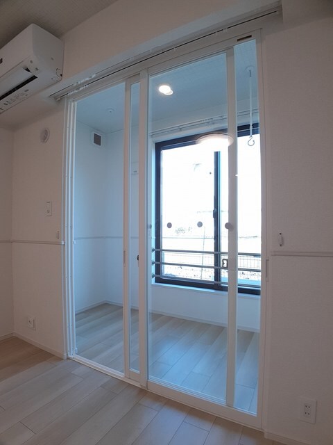 物件内観写真27　(サンルーム)