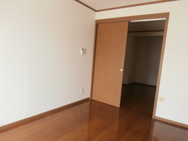居室(同仕様)