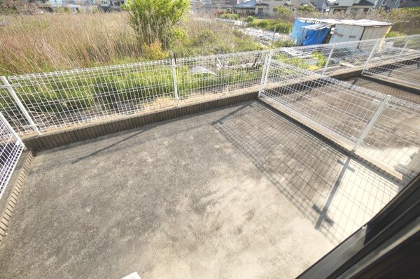 バルコニー(専用庭)