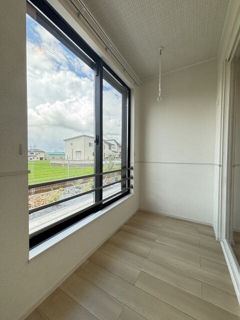 物件内観写真21　(サンルーム)