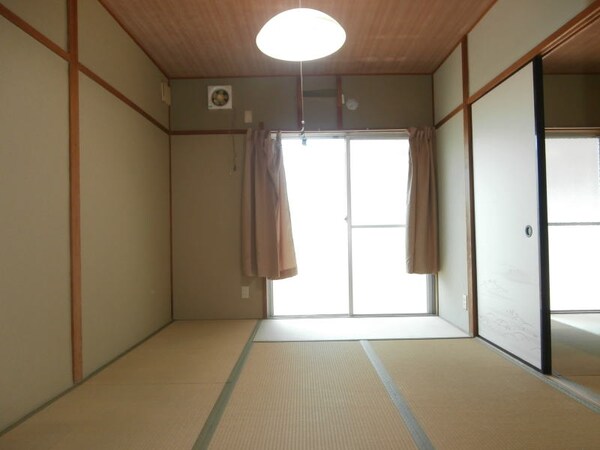 居室(同仕様)