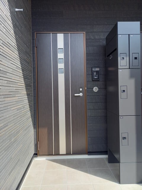 物件外観写真2　(同仕様)