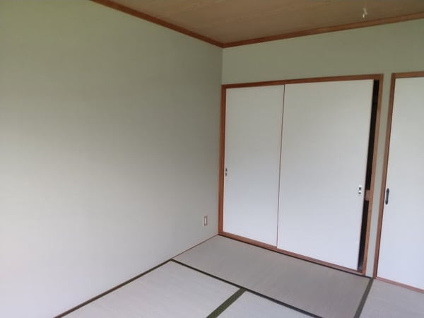 寝室(同仕様)