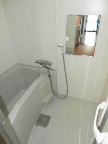 物件内観写真8　(同仕様)