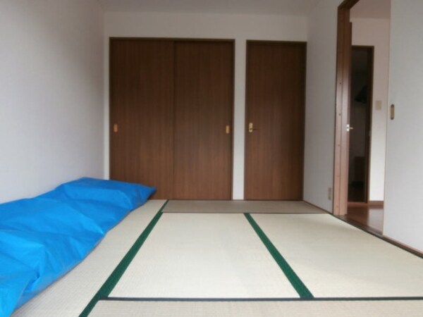 寝室(同仕様)