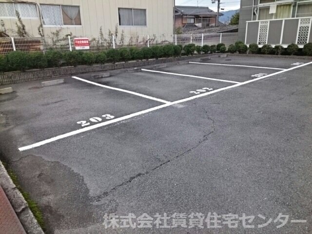 物件外観写真3　