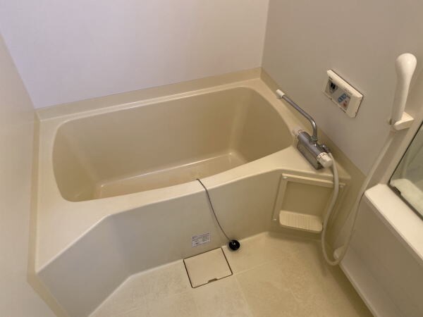 物件内観写真8　(同仕様)