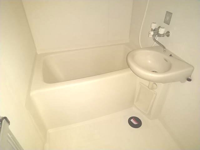 物件内観写真8　(同仕様)