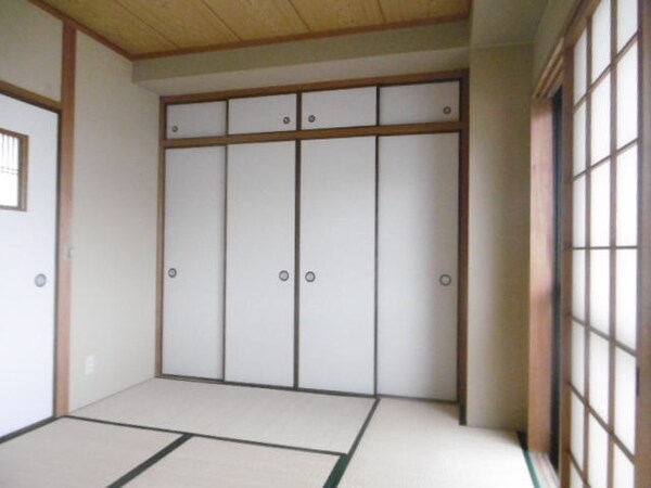 内装他(イメージ)