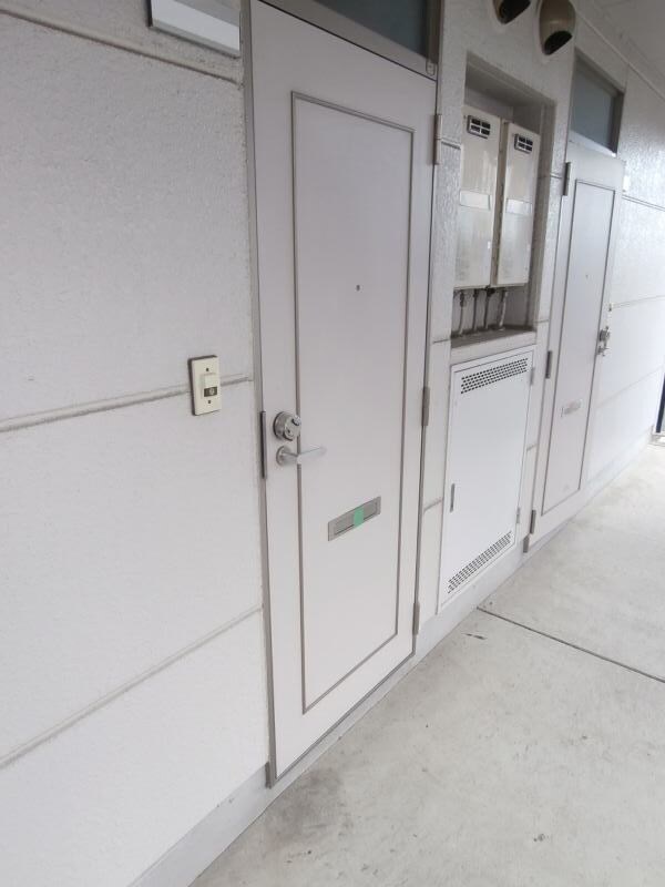 物件外観写真2　(同仕様)