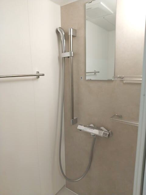 物件内観写真25　(シャワールーム)