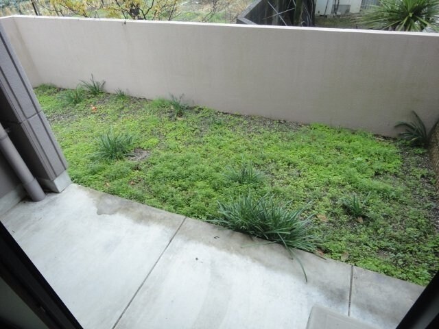 物件内観写真20　(専用庭)