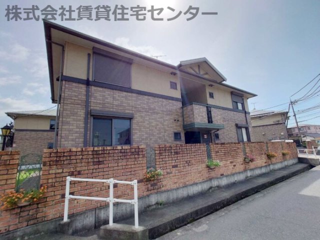 シンフォニータウンⅢ F棟
