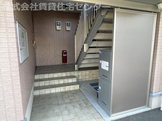 物件外観写真2　