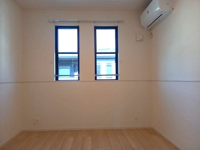 物件内観写真13　(同仕様)